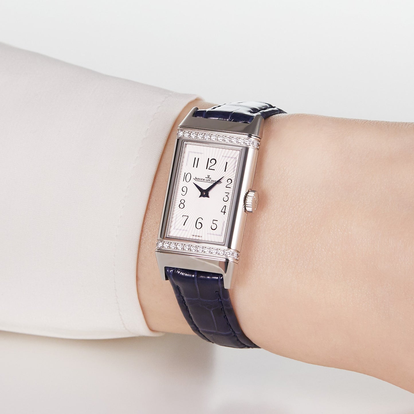 JAEGER-LECOULTRE Reverso One Q3288420