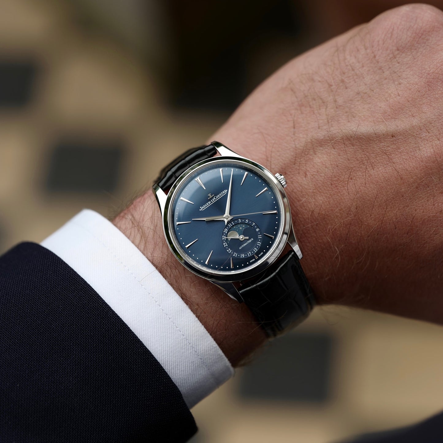 JAEGER-LECOULTRE Master Ultra-Thin Moon 39mm Mens Watch Q1368480