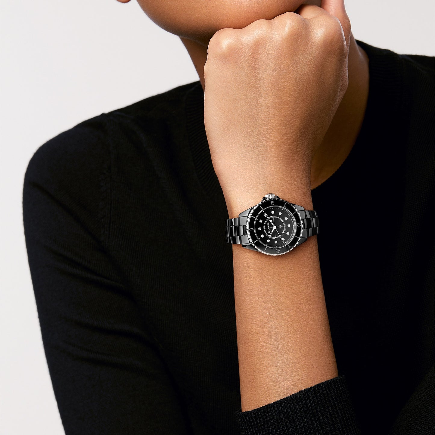 CHANEL J12 Watch, 33 Mm H5701