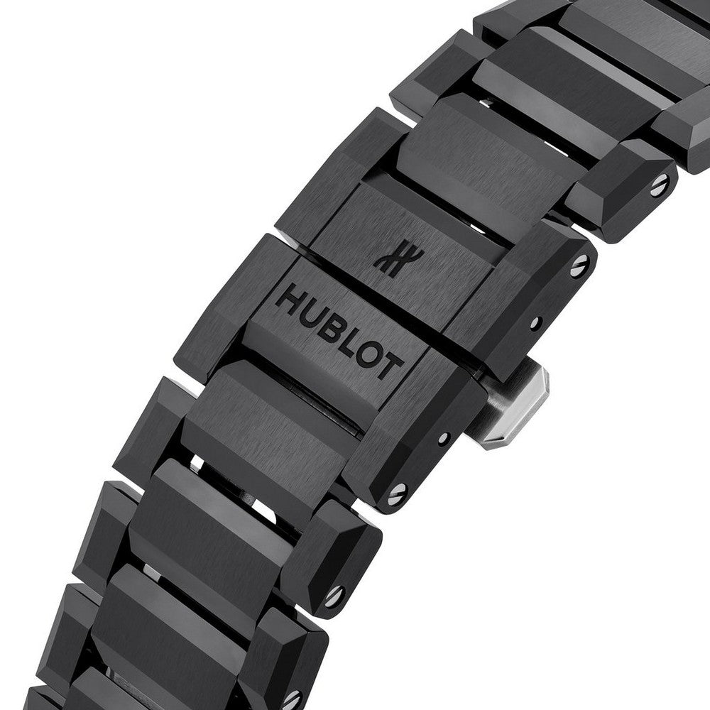 HUBLOT Big Bang Integral Black Magic Ceramic Chronograph Watch 451.CX.1170.CX