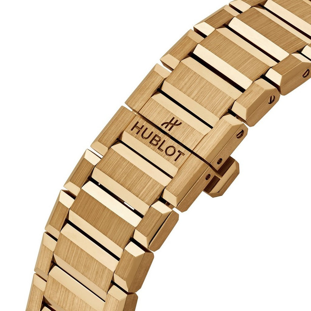 HUBLOT Big Bang Integrated 18ct Yellow Gold Chronograph Watch 451.VX.1130.VX